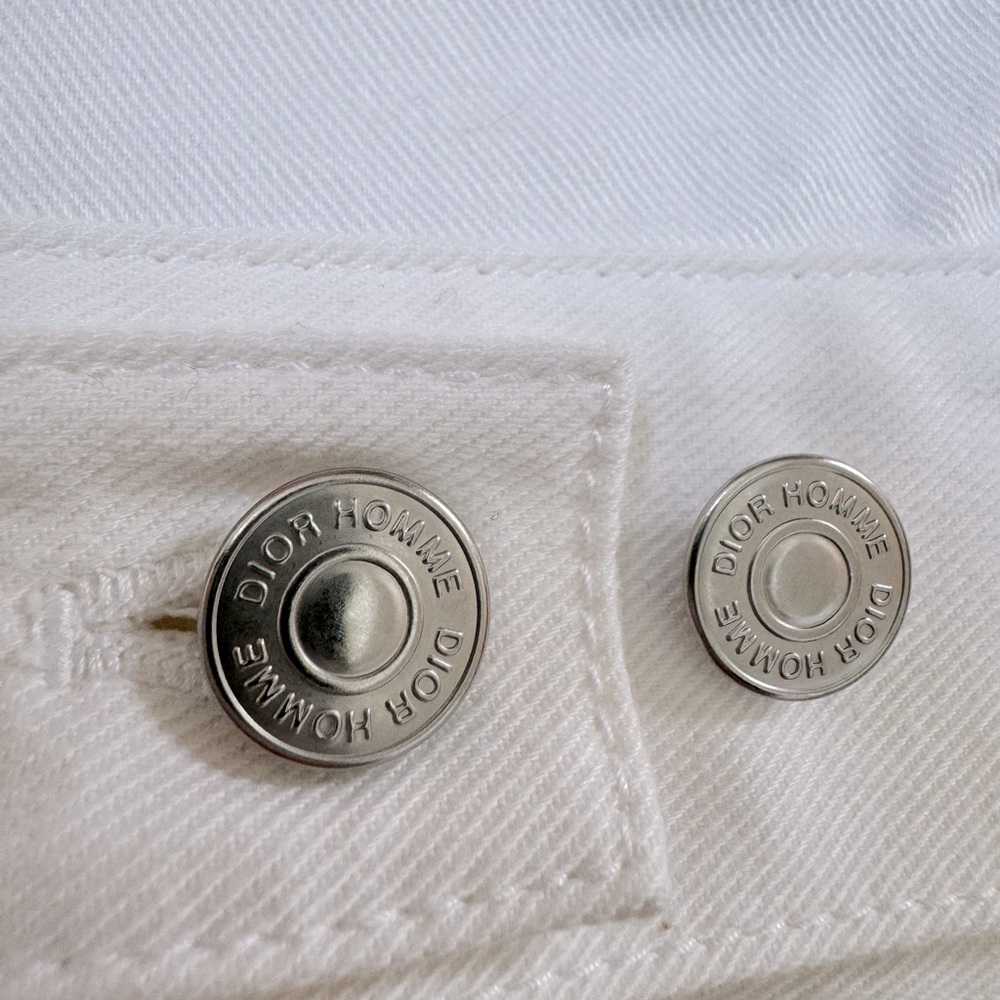 DIOR x KAWS Denim Jacket with Embroidered Details - Picture 16 of 16